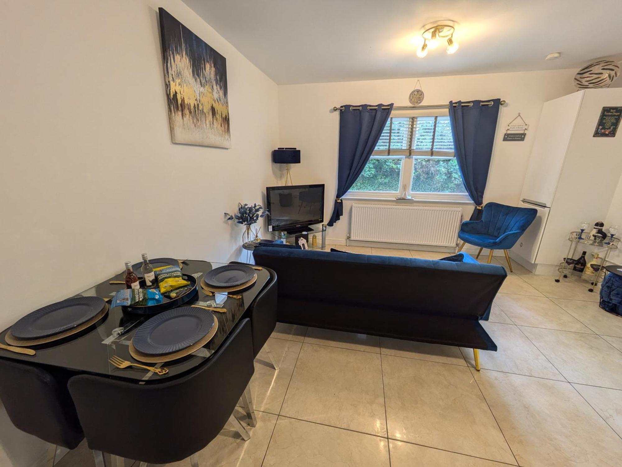 Croisbeal Apartment Баликасъл Екстериор снимка
