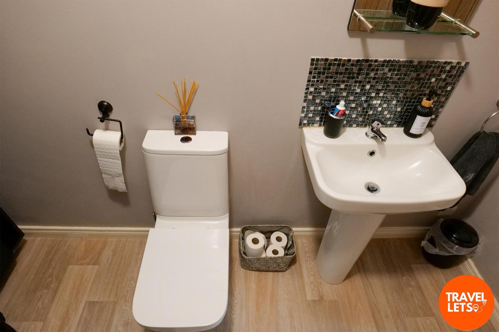 Croisbeal Apartment Баликасъл Екстериор снимка